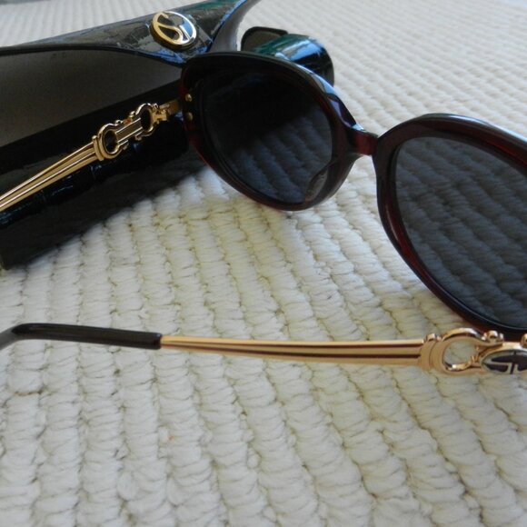 St John Vintage brown Tortoise Shell Sunglasses, by Marie Gray made in Italy! - Picture 15 of 16